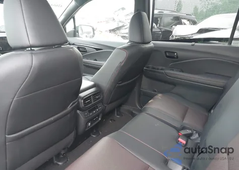 2025 Honda Passport Awd Black from USA, damaged, VIN 5FNYF8H81SB005738